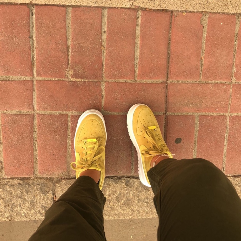 Wmns Air Force 1 Sage Low 'Celery'